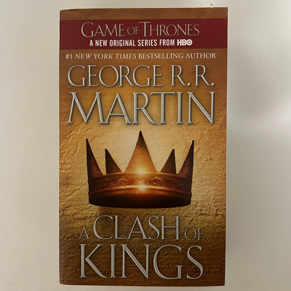 ❄️ 2/$10 or 3/$14 ❄️ A Clash of Kings by George R.R. Martin